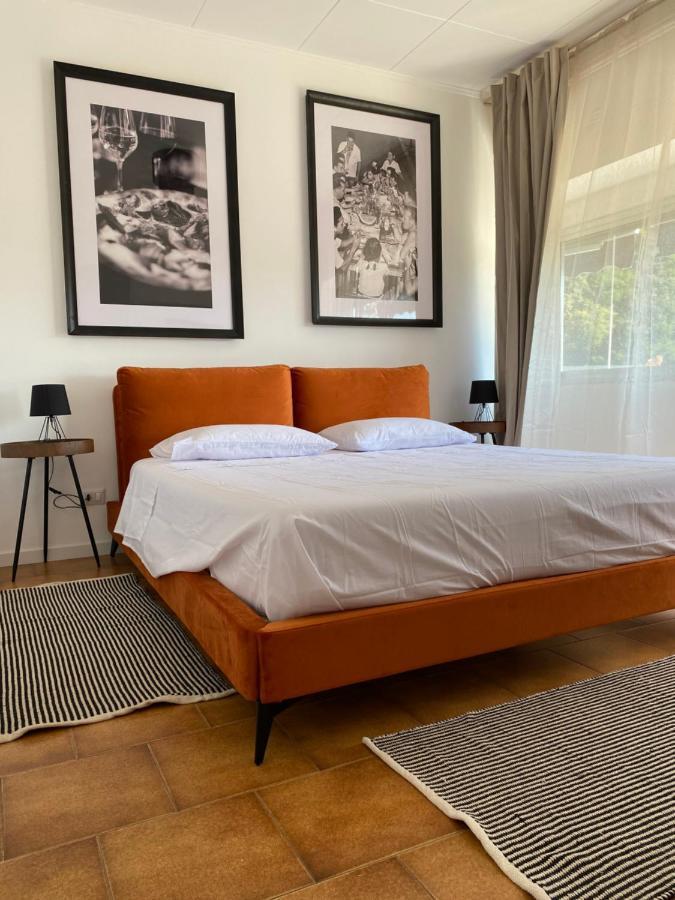 The Beach - Large Apartment With Private Beach Pettenasco Exterior foto